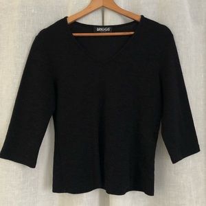 BRIGGS petite 3/4 sleeve black top casual v neck blouse